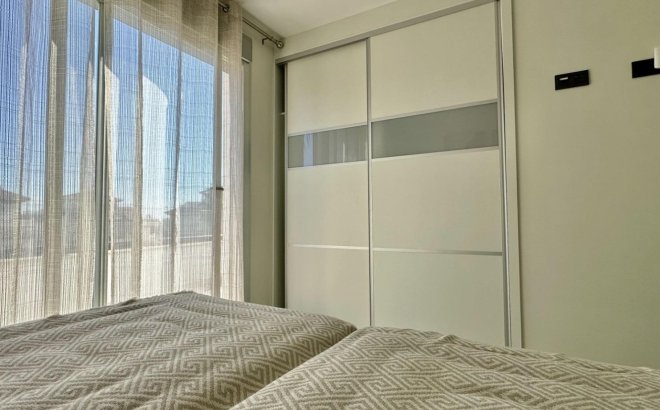 Resale - Villa -
Orihuela Costa - Lomas De Cabo Roig-los Dolses