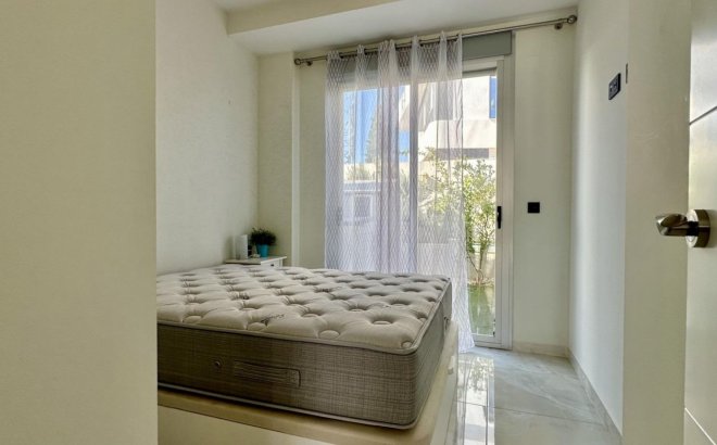 Resale - Villa -
Orihuela Costa - Lomas De Cabo Roig-los Dolses