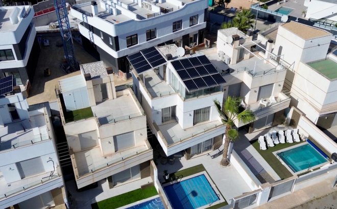 Resale - Villa -
Orihuela Costa - Lomas De Cabo Roig-los Dolses