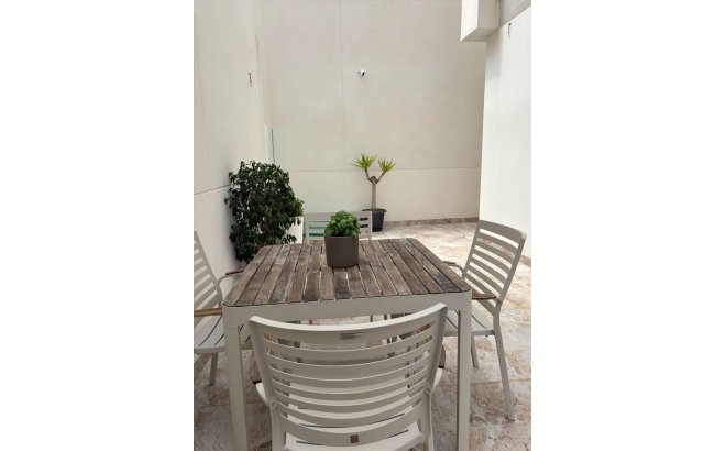 Resale - Villa -
Orihuela Costa - Villamartín-las Filipinas