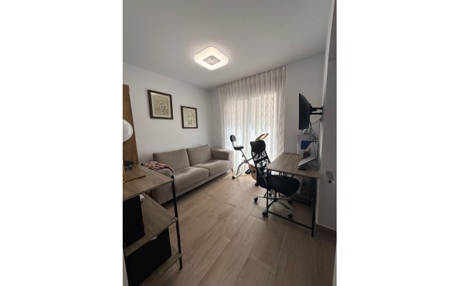 Resale - Villa -
Orihuela Costa - Villamartín-las Filipinas