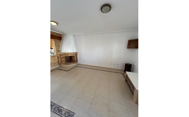 Resale - Dúplex -
Orihuela Costa - Los Almendros-la Florida