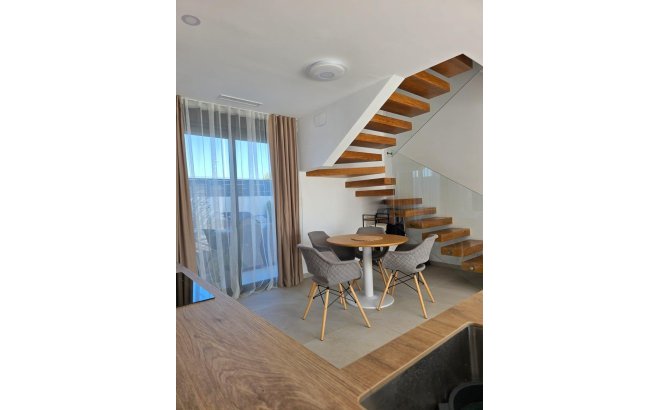 Revente - Villa -
Benijofar