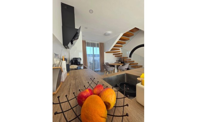 Revente - Villa -
Benijofar