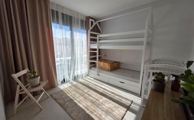 Revente - Villa -
Benijofar