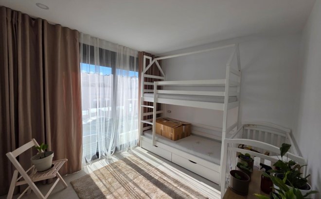 Revente - Villa -
Benijofar