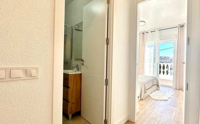 Resale - Town House -
Torrevieja - Estacion De Autobuses