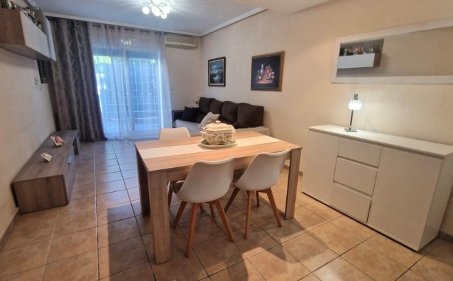 Herverkoop - Town House -
Torrevieja - Torreblanca