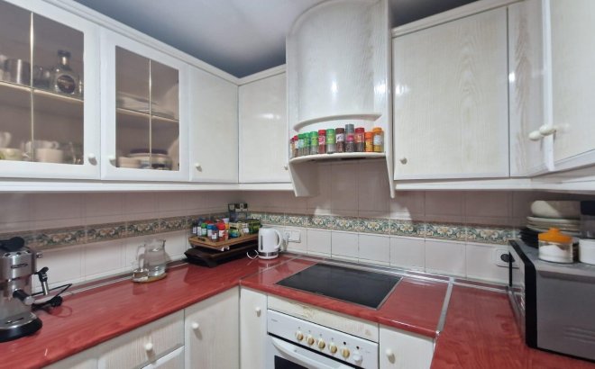 Herverkoop - Town House -
Torrevieja - Torreblanca