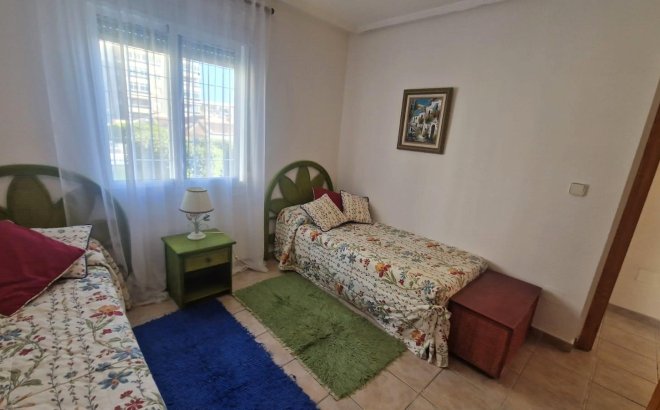 Herverkoop - Town House -
Torrevieja - Torreblanca