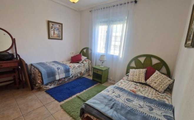 Herverkoop - Town House -
Torrevieja - Torreblanca