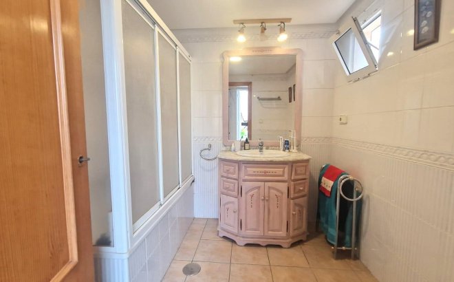 Herverkoop - Town House -
Torrevieja - Torreblanca