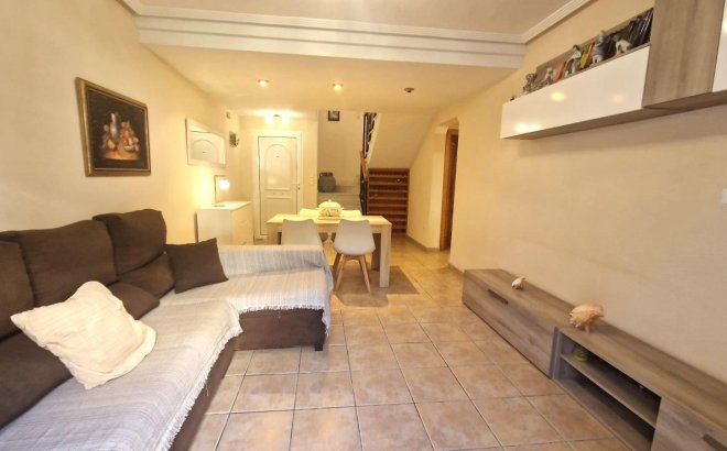 Herverkoop - Town House -
Torrevieja - Torreblanca