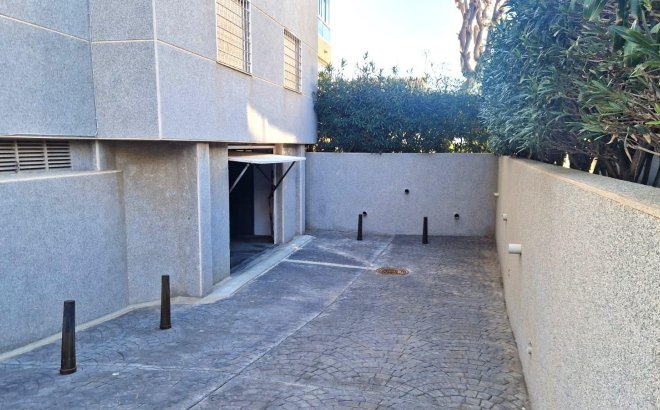 Herverkoop - Town House -
Torrevieja - Torreblanca