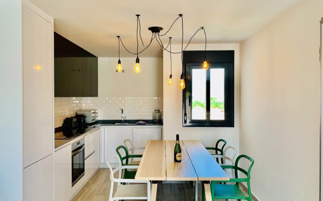 Revente - Appartement -
San Miguel de Salinas - Inland