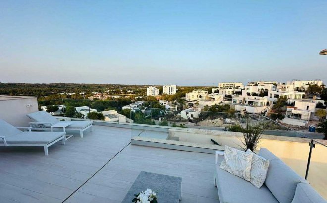Resale - Penthouse -
Las Colinas Golf - Costa Blanca