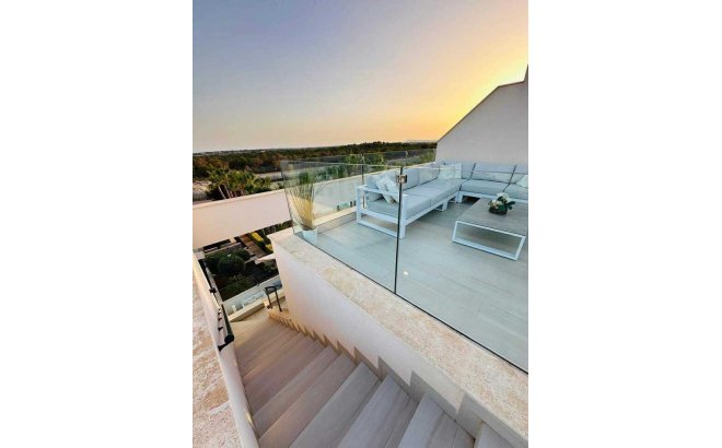 Resale - Penthouse -
Las Colinas Golf - Costa Blanca