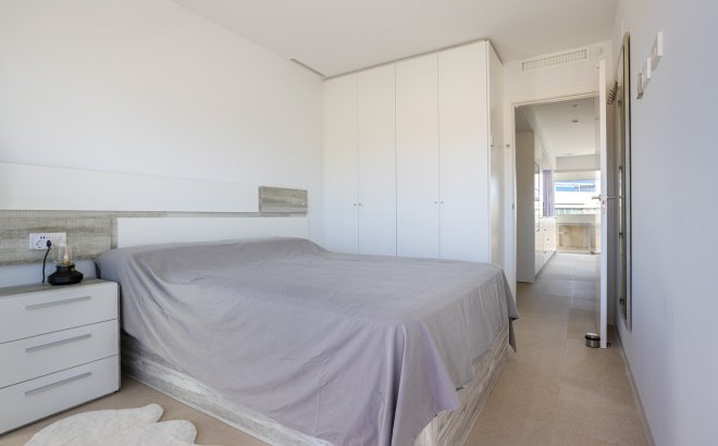 Resale - Penthouse -
Torrevieja - Los Balcones