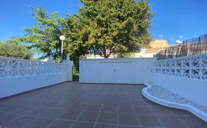 Revente - Town House -
Torrevieja - Costa Blanca