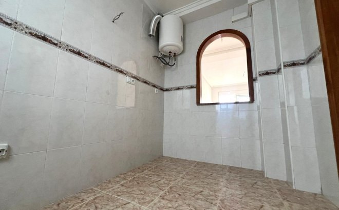 Herverkoop - Appartement -
Torrevieja