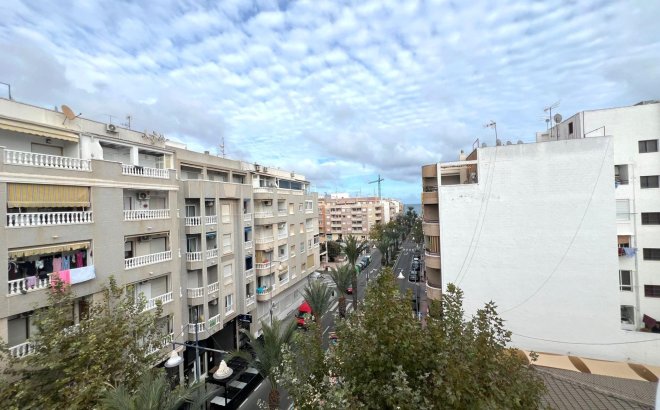 Herverkoop - Appartement -
Torrevieja