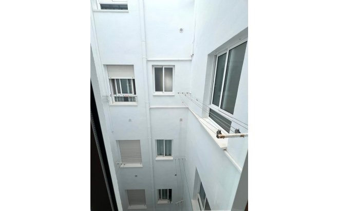 Herverkoop - Appartement -
Torrevieja