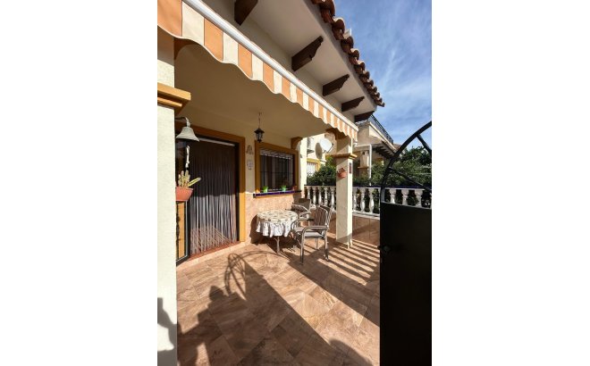 Revente - Dúplex -
Orihuela Costa - Punta Prima