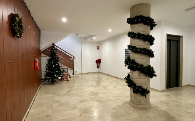 Resale - Apartment -
San Miguel de Salinas - Inland