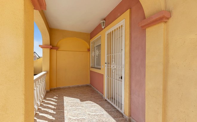 Resale - Semi Detached Penthouse -
Orihuela Costa - Costa Blanca