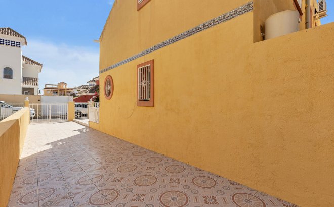 Resale - Semi Detached Penthouse -
Orihuela Costa - Costa Blanca