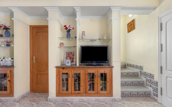 Resale - Semi Detached Penthouse -
Orihuela Costa - Costa Blanca
