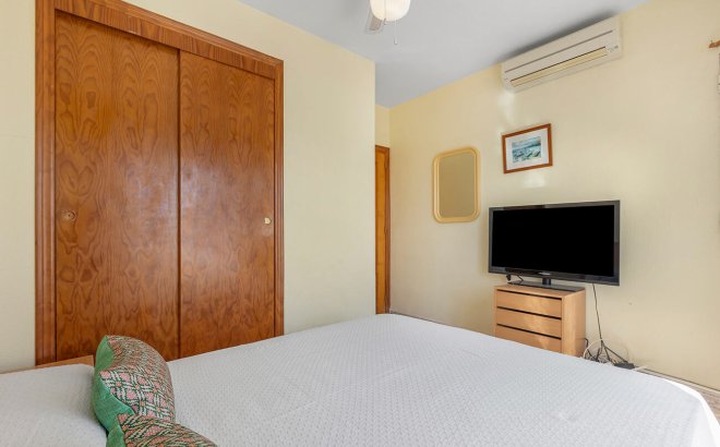 Resale - Semi Detached Penthouse -
Orihuela Costa - Costa Blanca