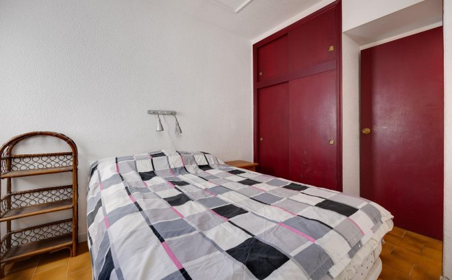 Resale - Bungalow -
Torrevieja - La Mata