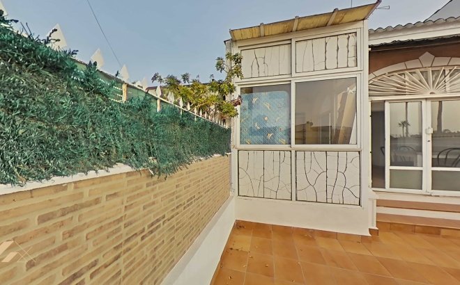 Resale - Villa -
Torrevieja - San Luis