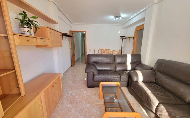 Resale - Penthouse -
Torrevieja - Playa de los Locos