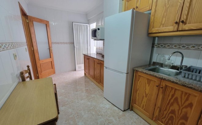 Resale - Penthouse -
Torrevieja - Playa de los Locos