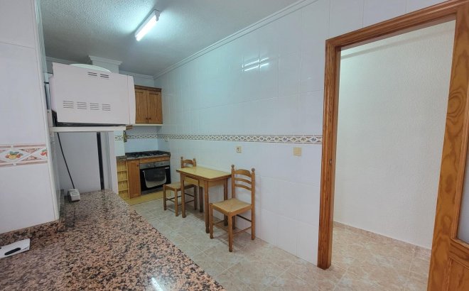 Resale - Penthouse -
Torrevieja - Playa de los Locos
