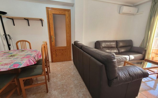 Resale - Penthouse -
Torrevieja - Playa de los Locos