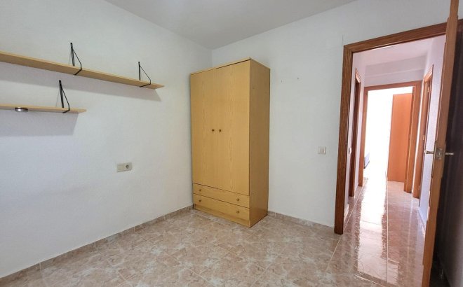 Resale - Penthouse -
Torrevieja - Playa de los Locos