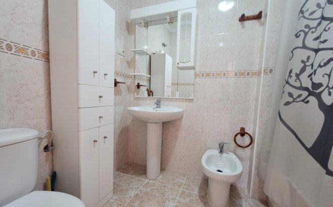 Resale - Penthouse -
Torrevieja - Playa de los Locos
