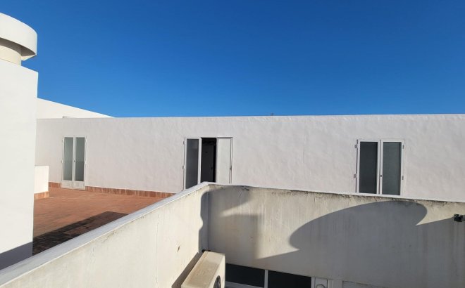 Resale - Penthouse -
Torrevieja - Playa de los Locos