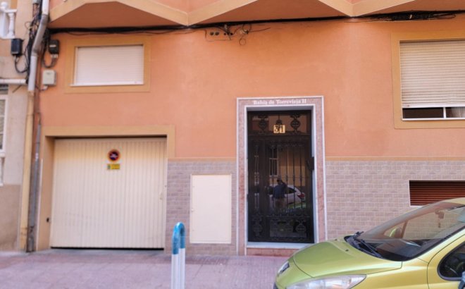 Resale - Penthouse -
Torrevieja - Playa de los Locos