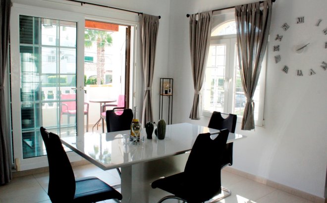 Resale - Villa -
Orihuela Costa - Costa Blanca