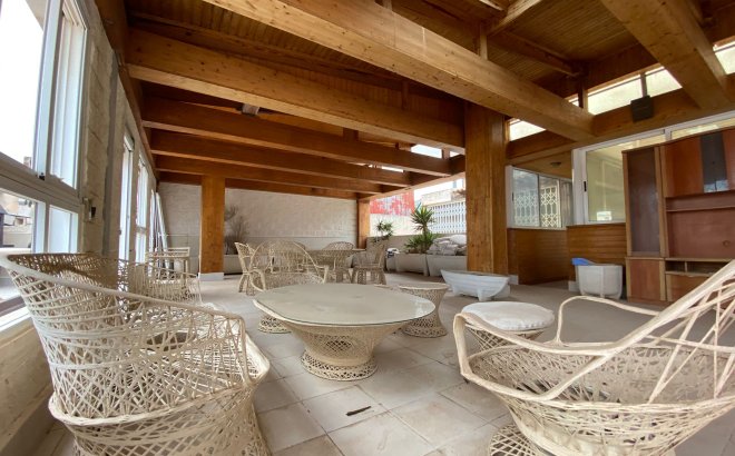 Revente - Penthouse -
Torrevieja - Costa Blanca