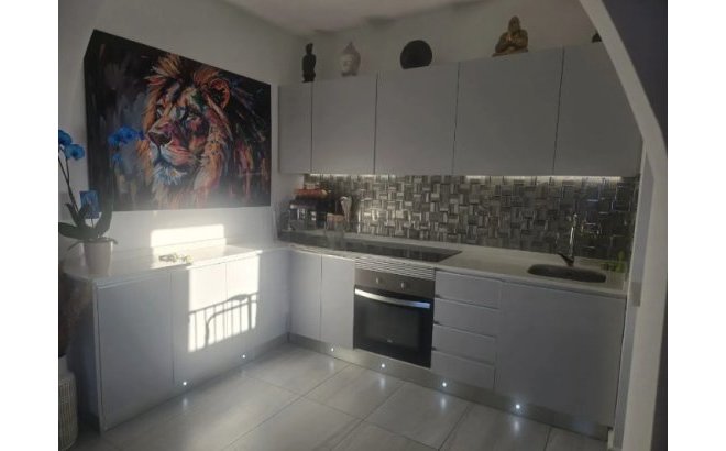 Resale - Villa -
Rojales - Inland