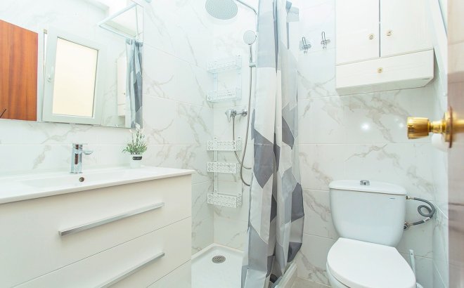 Herverkoop - Appartement -
Torrevieja - Centro-Muelle Pesquero