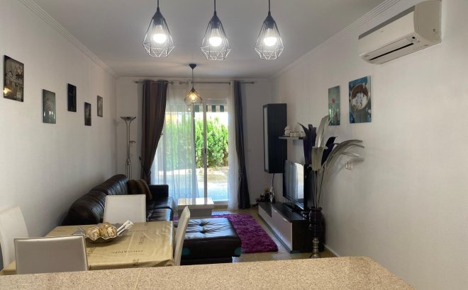 Herverkoop - Appartement -
Campoamor - Costa Blanca