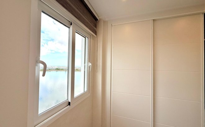 Herverkoop - Appartement -
Orihuela Costa - Villamartín-las Filipinas