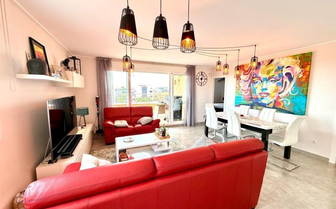 Herverkoop - Appartement -
Orihuela Costa - Villamartín-las Filipinas