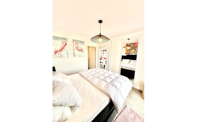 Herverkoop - Appartement -
Orihuela Costa - Villamartín-las Filipinas